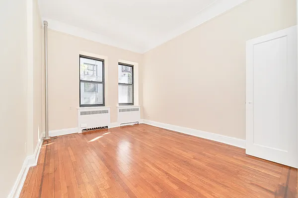 Rented by Living New York | media 4