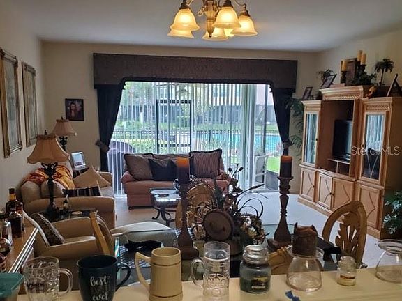 5th image of 2020 Stockton Dr