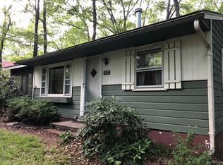 117 Josephine Ln, Shohola, PA 18458