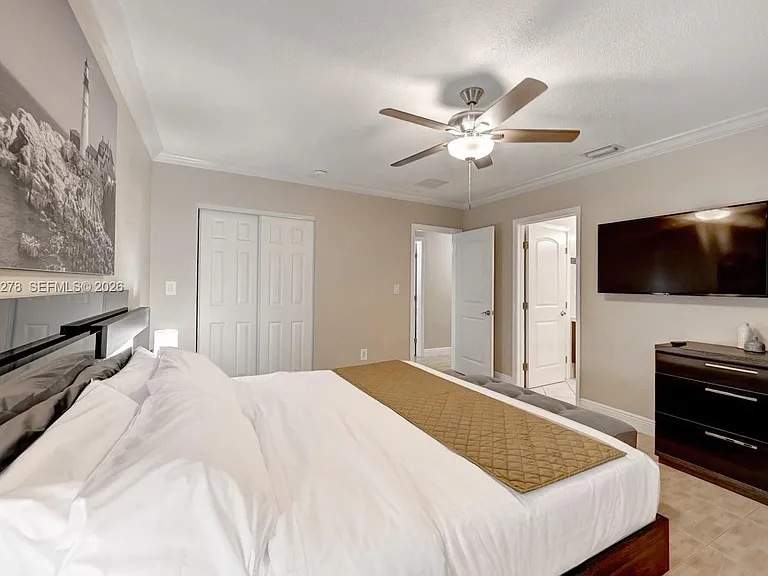 825 Harrison St — Photo 23