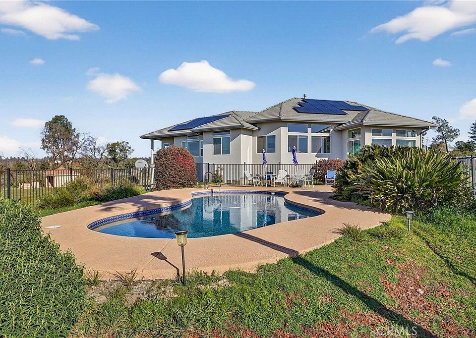 1st image of 4620 Sandpiper Ln