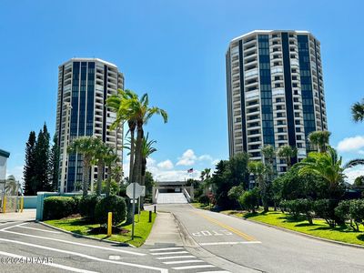 1 Oceans West Blvd APT 4B5, Daytona Beach Shores, FL, 32118