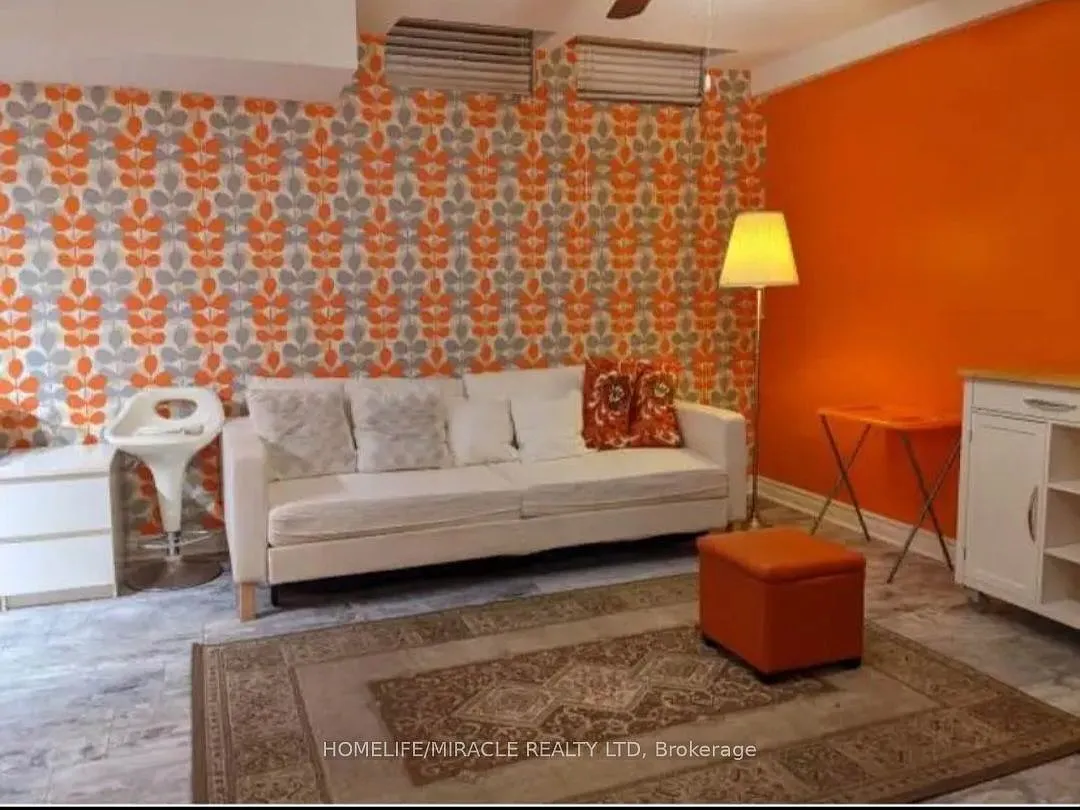 1 bed, $1,000 — Photo 3