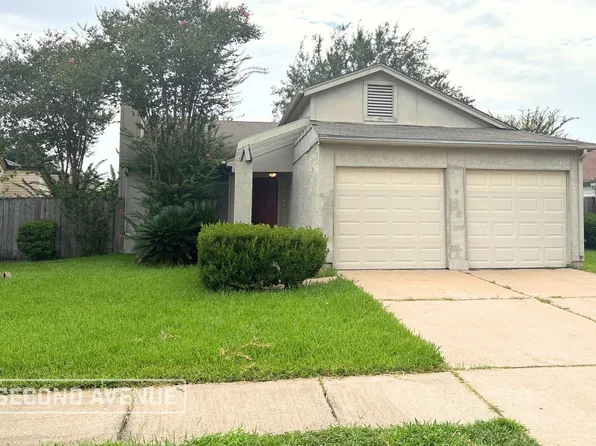 7610 Alcomita Dr, Houston, TX 77083