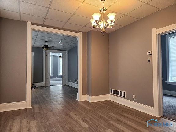 5th image of 726 Fernwood Ave