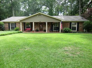 53 Walnut Rd, West Point, MS 39773