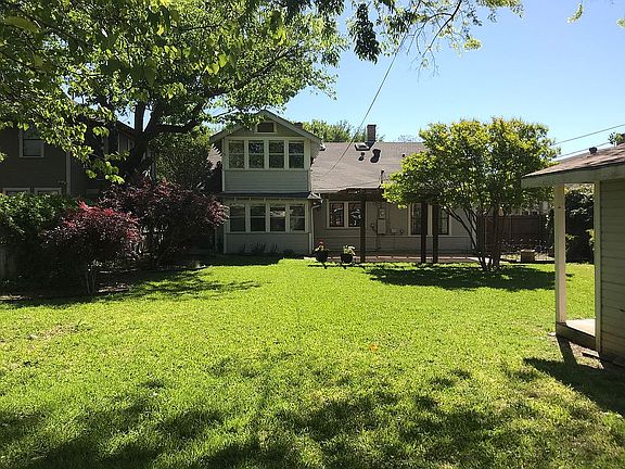 4th image of 411 N Montclair Ave