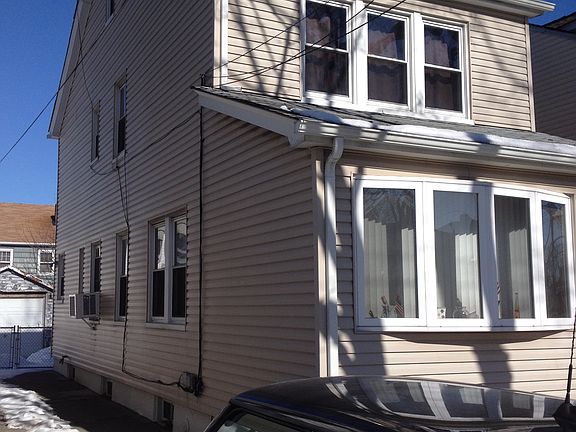 2nd image of 15111 21st Ave
