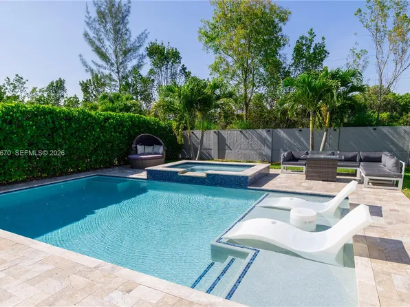 6319 Trails Of Foxford Ct, West Palm Beach, FL 33415