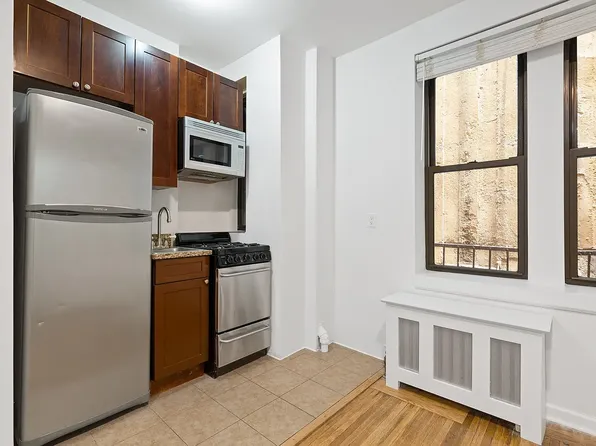 225 W 23rd St #2252K, New York, NY 10011