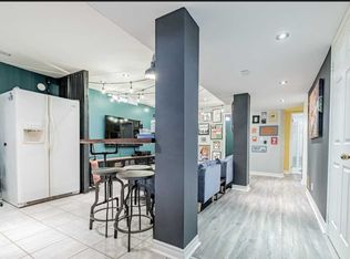 12 Blue Lake Ave, Brampton, ON L6X 4W4