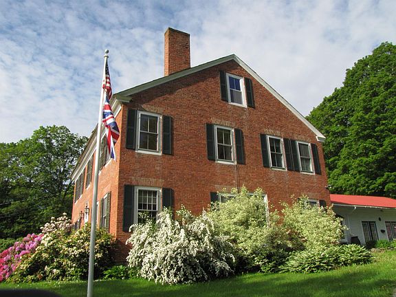 2nd image of 1607 Massey Road
