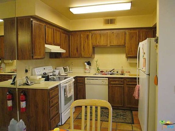 3rd image of 1660 S Sunflower Ct