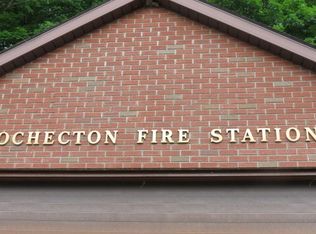 1 Depot Rd, Cochecton, NY 12726