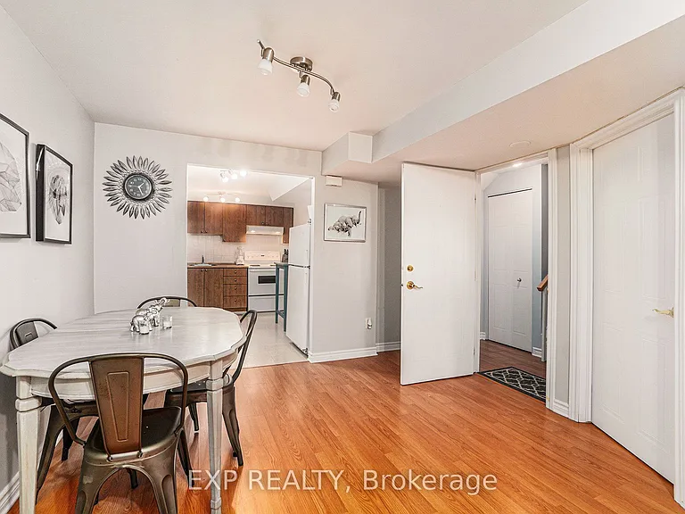 640 Morin St #B — Photo 4