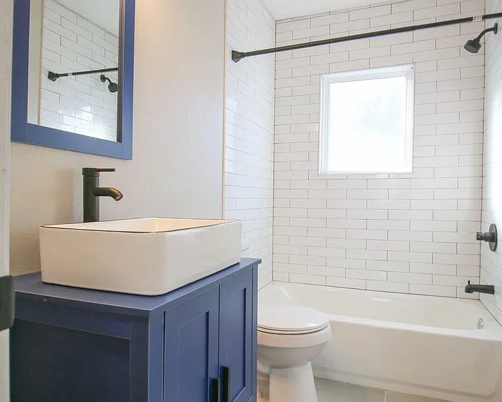 2018 E 12th St Fourplex — Photo 15