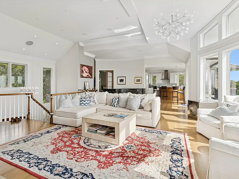 21 Beech St — Photo 11