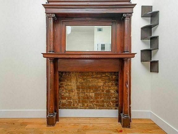 4th image of 778 Lincoln Pl