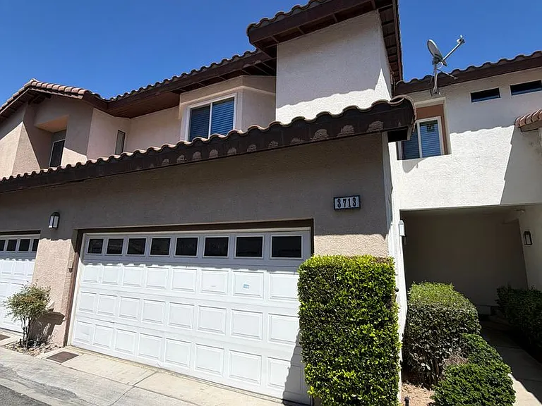3713 Calle Curacso — Photo 1