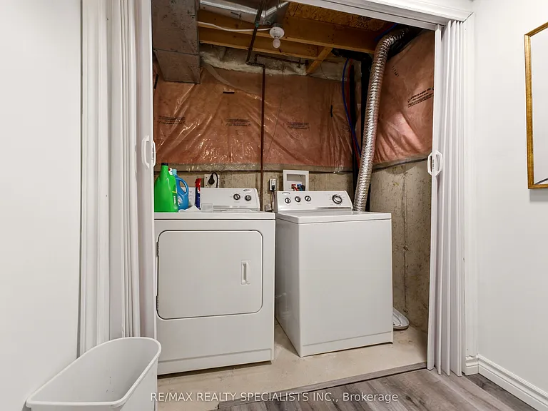 39 Pinewoods Dr #10 — Photo 24