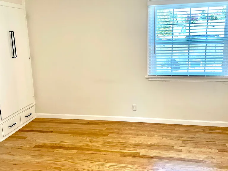 908 Parkman Ave #908 — Photo 13