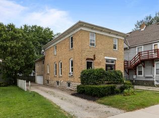303 E Parkway Ave, Oshkosh, WI 54901