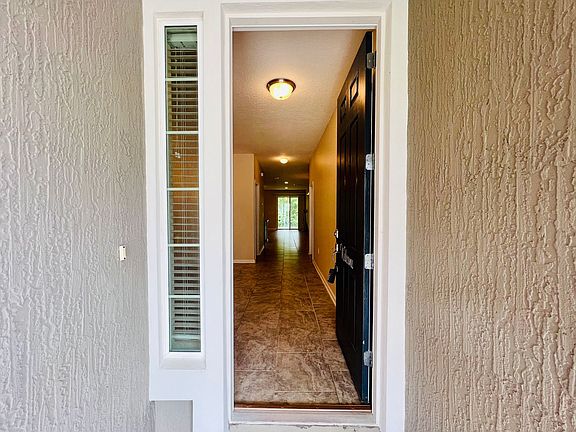3rd image of 11824 Parker Lakes Dr