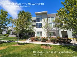 4528 W South Jordan Pkwy UNIT 109, South Jordan, UT 84009
