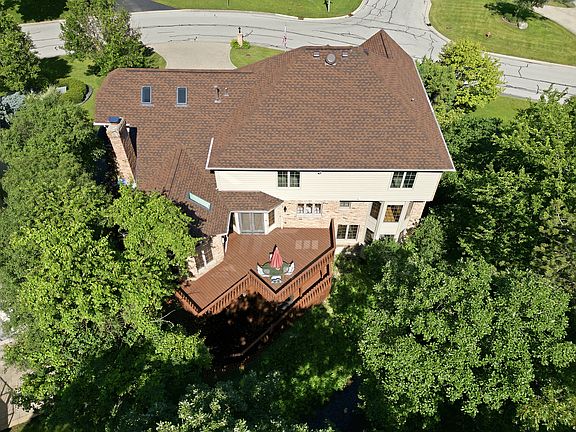 4th image of 8701 Lake Ridge Dr