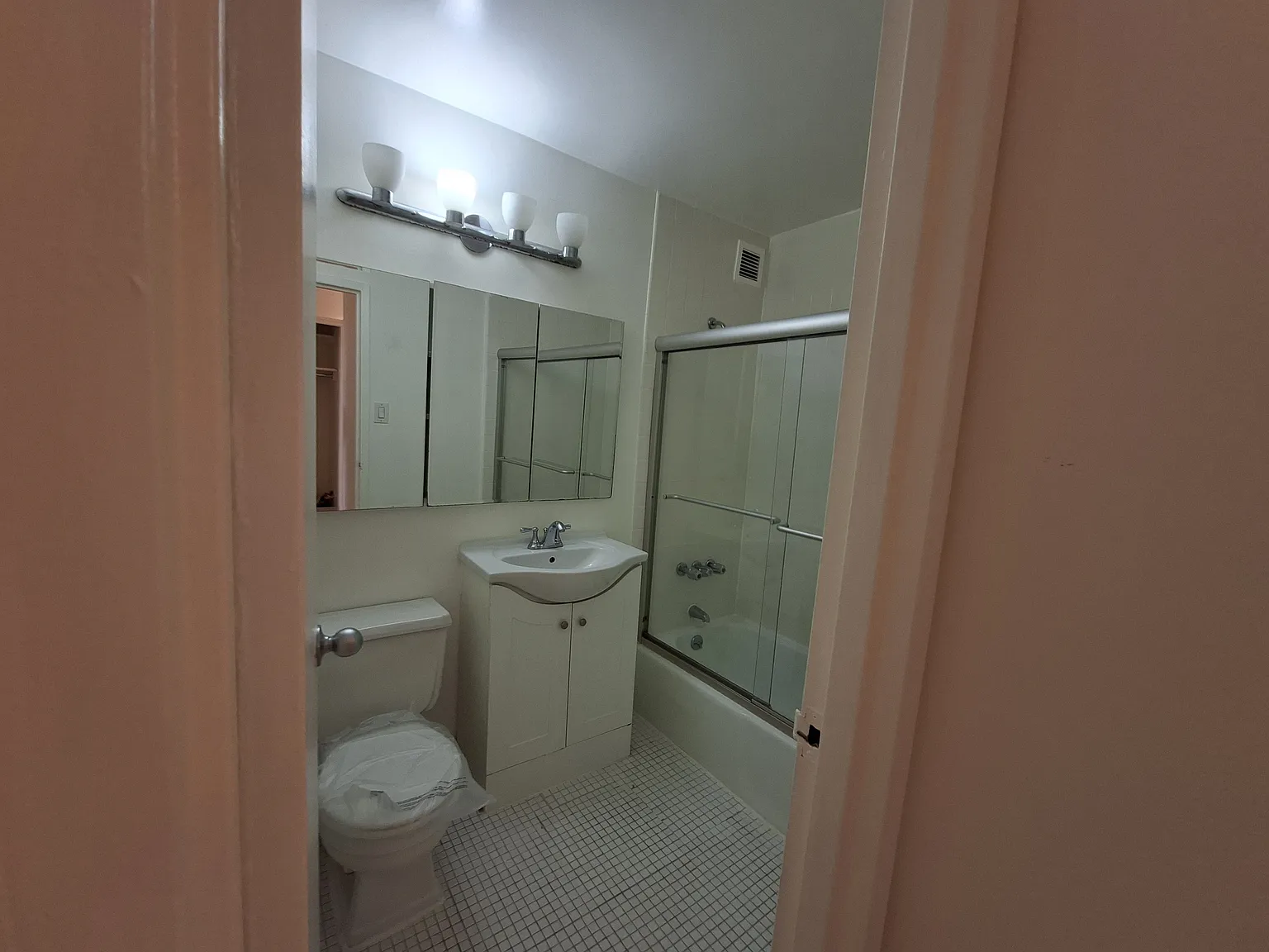 1 Astor Place — Photo 3