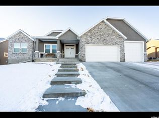 173 E Heppler Ln, Saratoga Springs, UT 84045