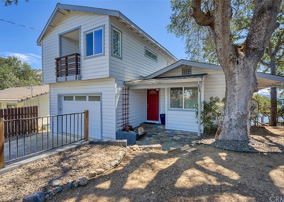 1st image of 3896 Oak Dr