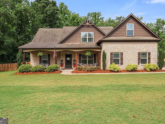 2nd image of 156 Fishers Mill Dr
