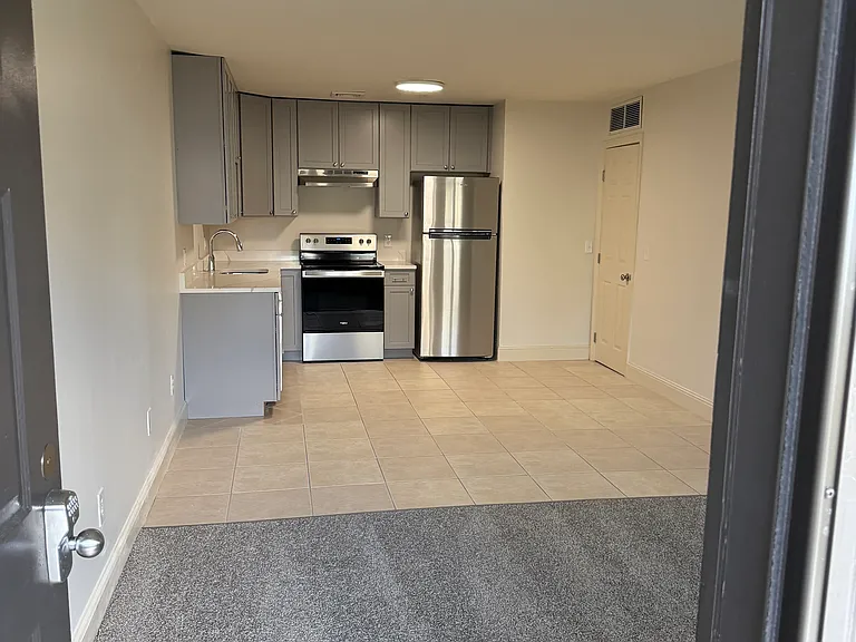 580 Pontiac Ave #1 — Photo 3