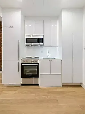 Rented by REAL New York | media 10