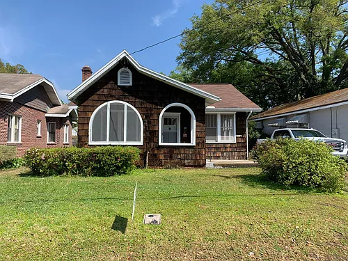 4539 Post St Photo 1