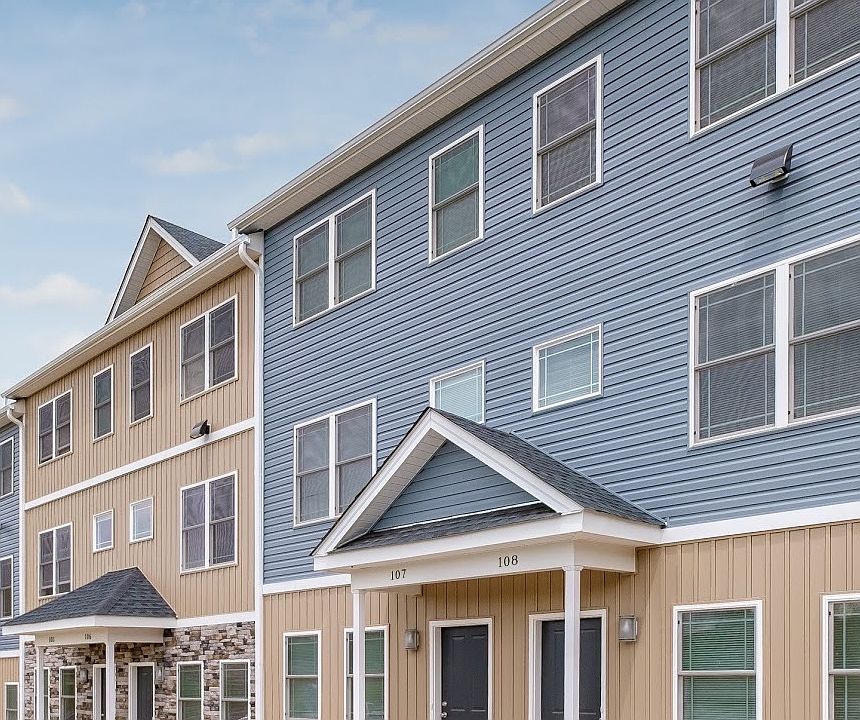 1st image of 1008 Seth Dr #312