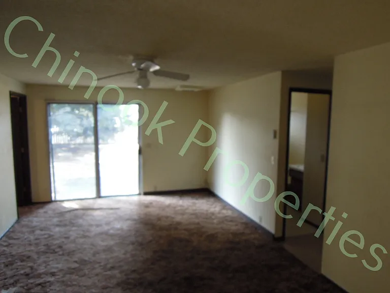 2506 Jeppesen Acres Rd — Photo 2