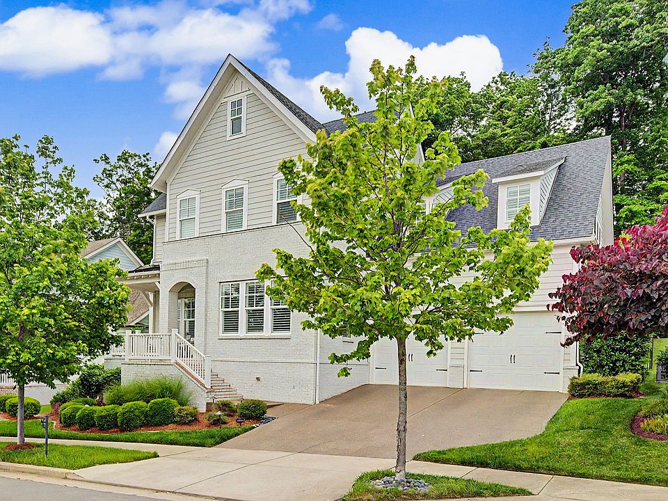 1st image of 141 Halswelle Dr