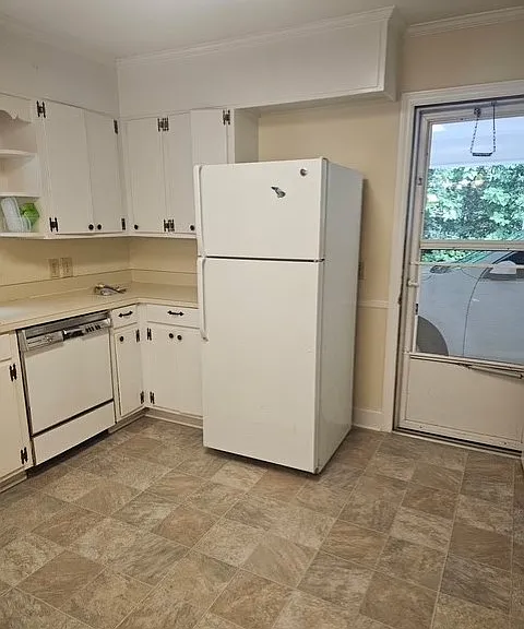 305 Augusta Rd — Photo 10