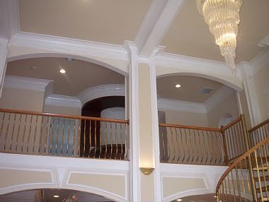2 STORY FAMILY