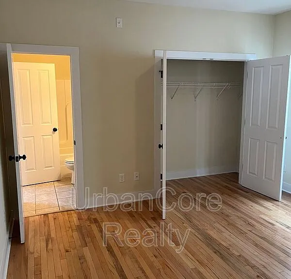3508 E Clay St #A — Photo 7