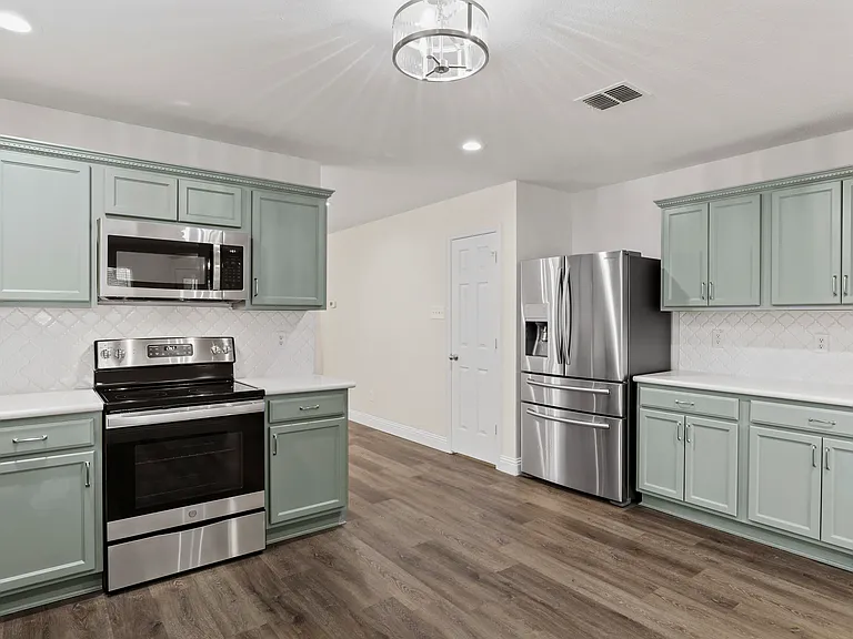 12900 Cedar Hollow Dr — Photo 5