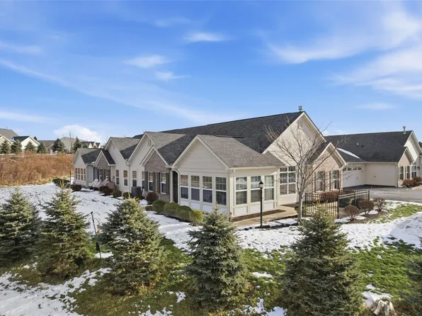 6024 Laurel Ct, Harmony, PA 16037