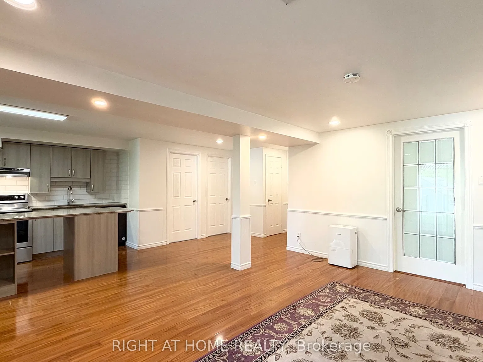 2 bed, $1,825 — Photo 4
