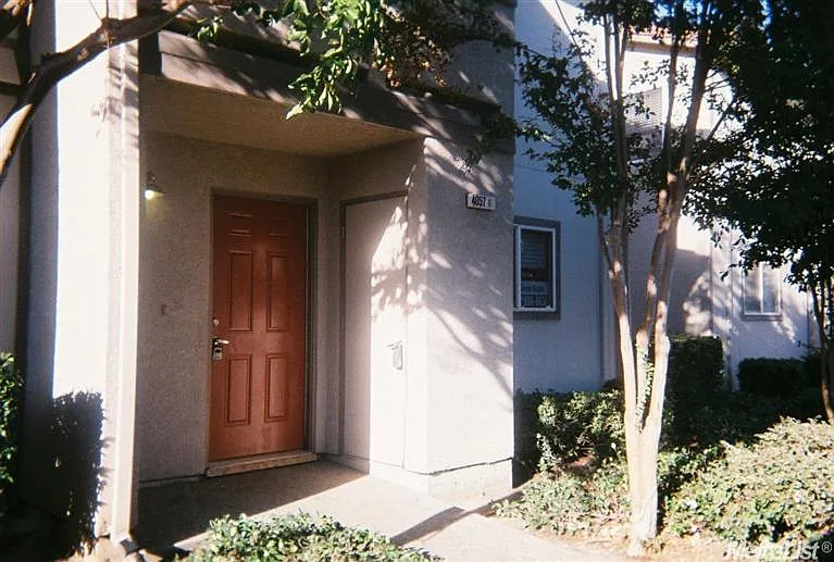 4057 Dale Rd APT E photo 1