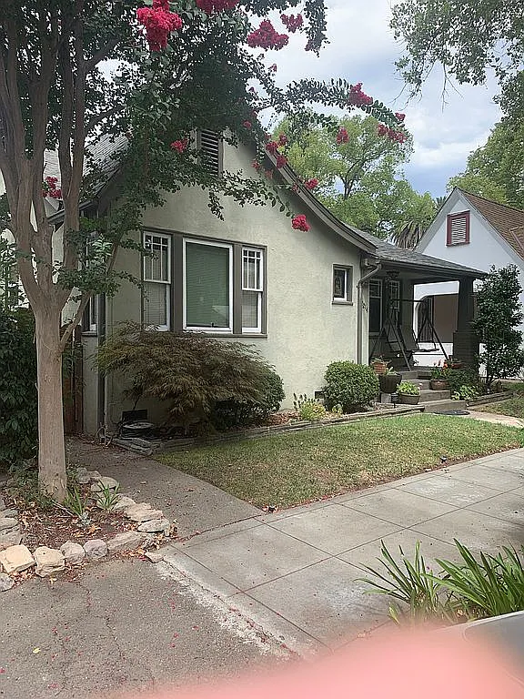 2214 23rd St photo 1