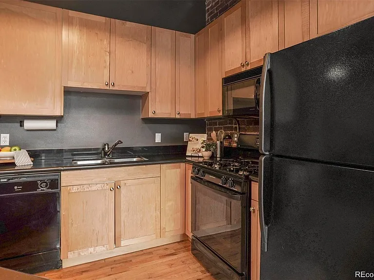2960 Inca St #303 — Photo 11