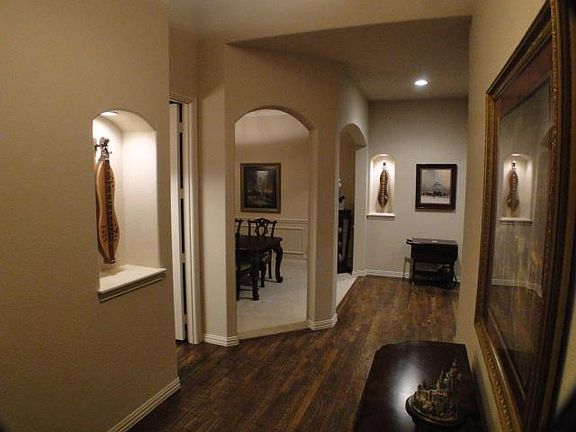 4th image of 5301 Sun Meadow Dr