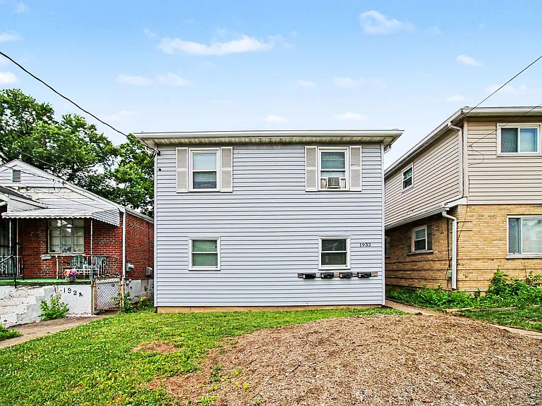 1932 Truitt Ave — Photo 12